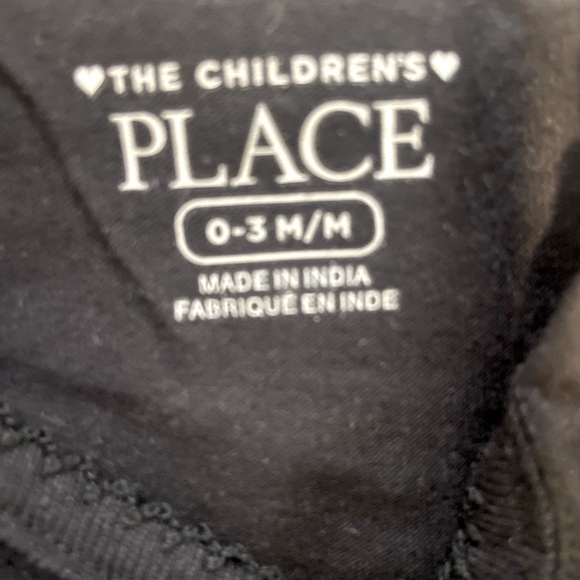 Baby Girls Short Ruffle Sleeve Glitter ‘Queen Like Mama’ Tutu Onesie - Picture 3 of 3